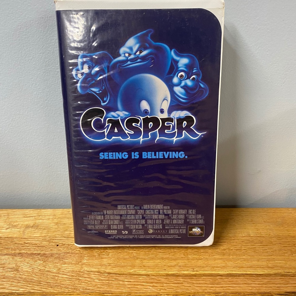 Casper VHS 1995 Movie Christina Ricci MCA Universal Clamshell Case 8231633